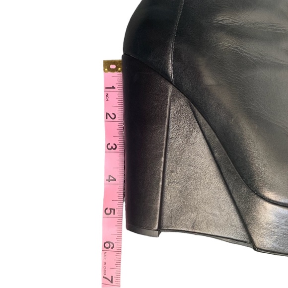 THEORY Black Leather Wedge Ankle Boots size 37 eu - Picture 8 of 8